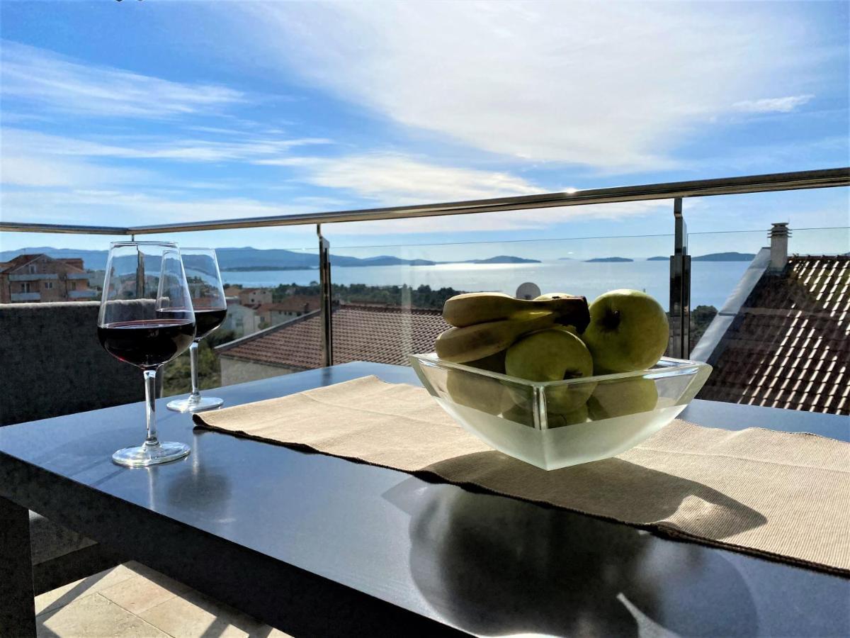 Villa M - Your Business & Holiday Apartment In Σίμπενικ Εξωτερικό φωτογραφία