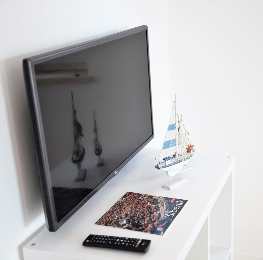 Villa M - Your Business & Holiday Apartment In Σίμπενικ Εξωτερικό φωτογραφία
